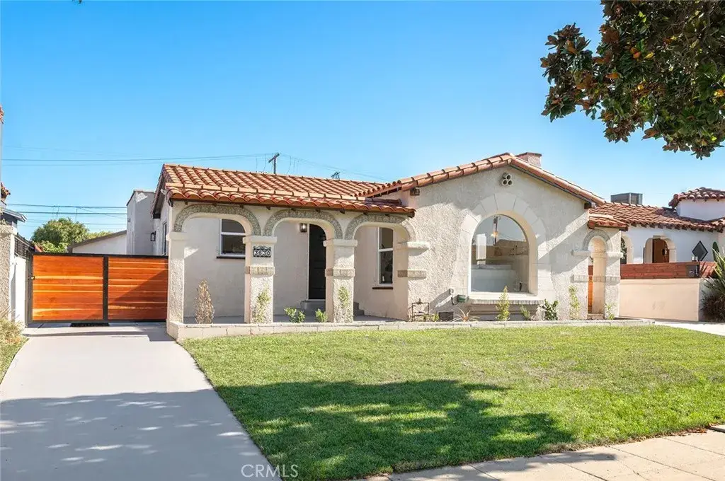3630 W 61st, Los Angeles, CA 90043 - #1