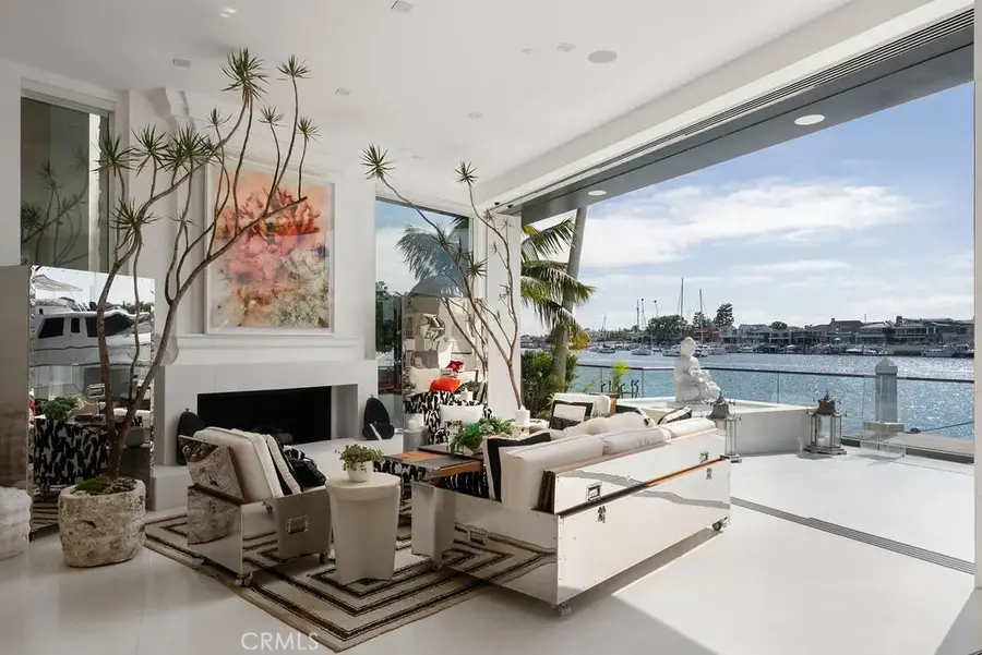87 Linda, Newport Beach, CA 92660 - #3