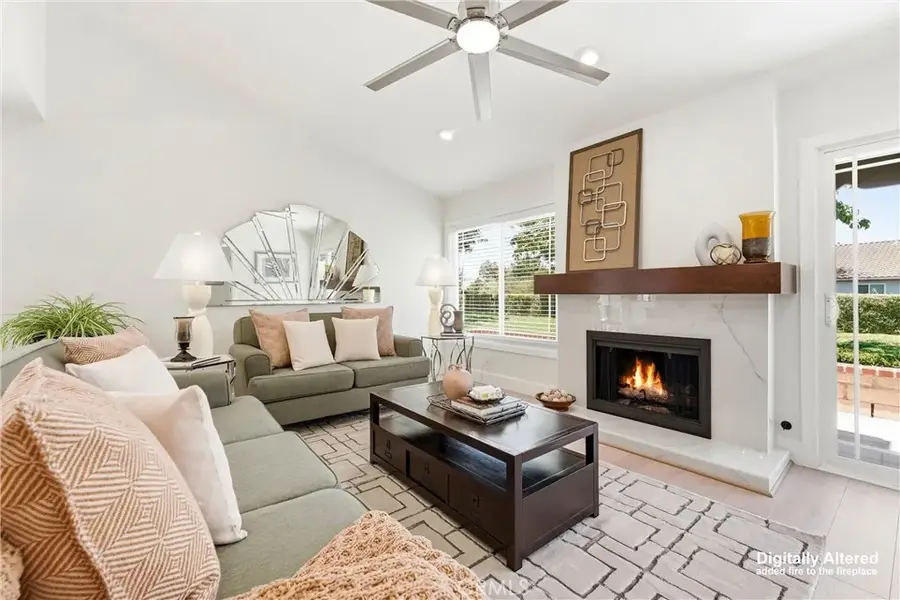 27692 Via Rodrigo, Mission Viejo, CA 92692 - #2