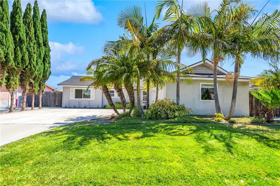 14362 Spa Drive, Huntington Beach, CA 92647 - #2