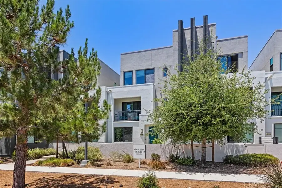 250 Novel, Irvine, CA 92618 - #3