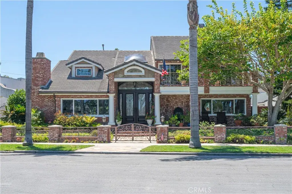 920 11th, Huntington Beach, CA 92648 - #1