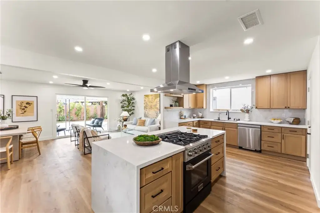 2218 Lewis, Santa Ana, CA 92706 - #1