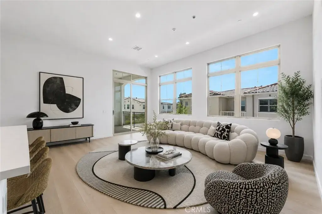 220 Ashby, Irvine, CA 92618 - #1