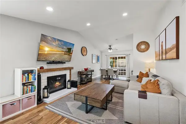 21155 Larchmont, Lake Forest, CA 92630