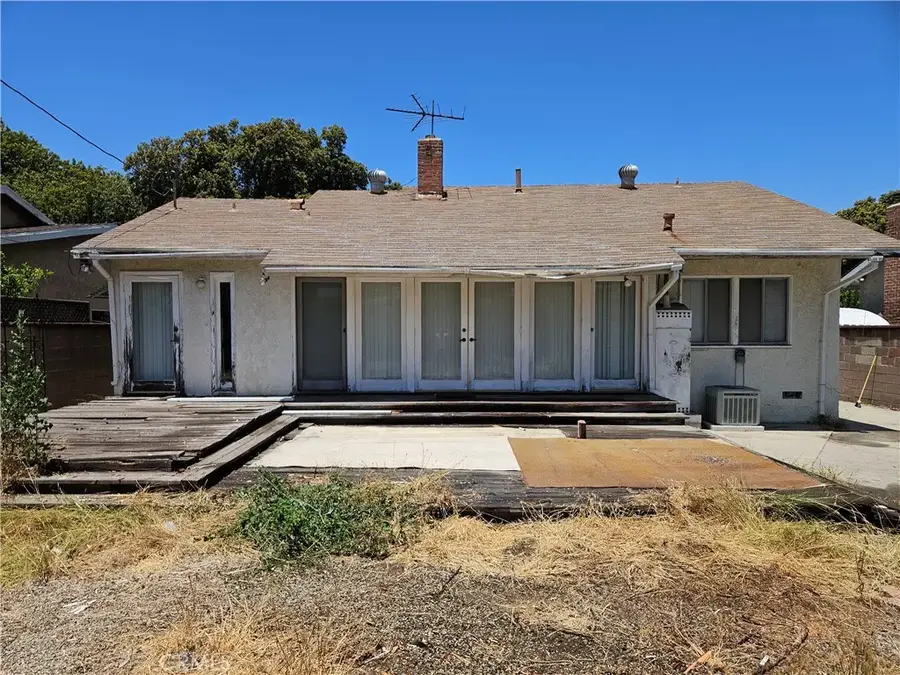 6812 E La Marimba, Long Beach, CA 90815 - #2