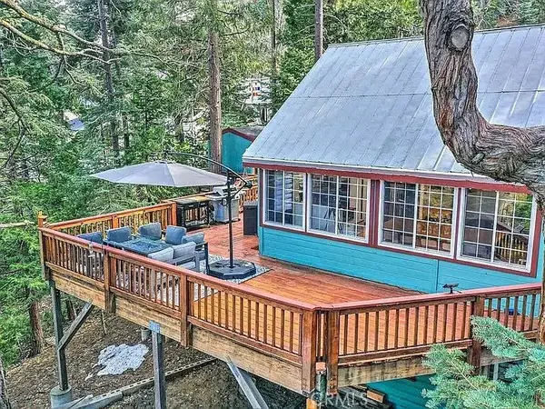 582 Rose Lane, Twin Peaks, CA 92391