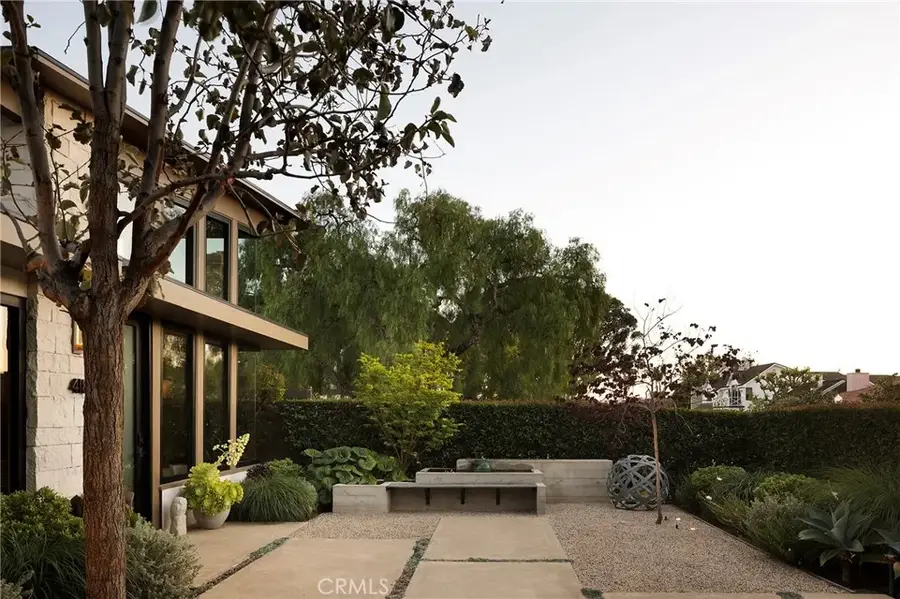 418 San Bernardino Avenue, Newport Beach, CA 92663 - #3