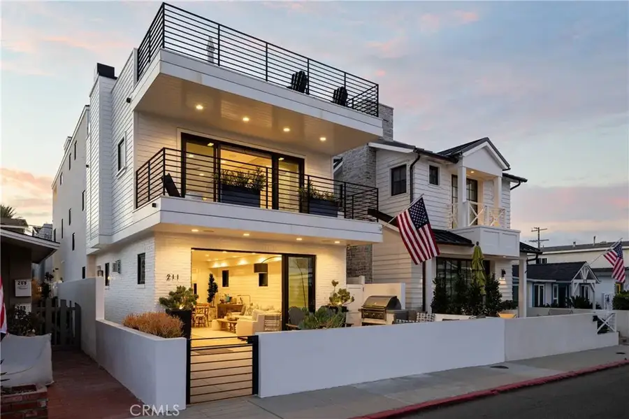 211 35th, Newport Beach, CA 92663 - #2
