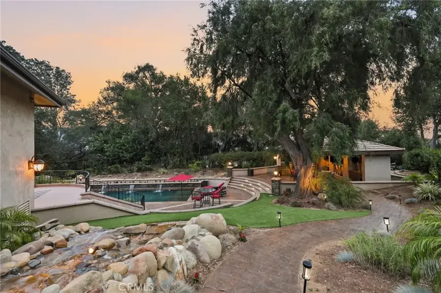 664 Manor Ridge Road, Santa Paula, CA 93060 - #3