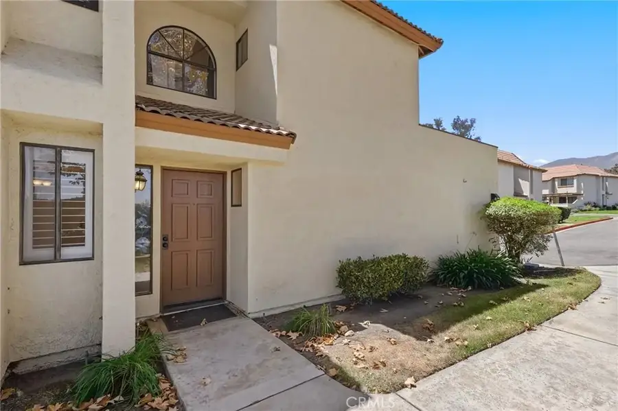 870 Lancaster, Claremont, CA 91711 - #3