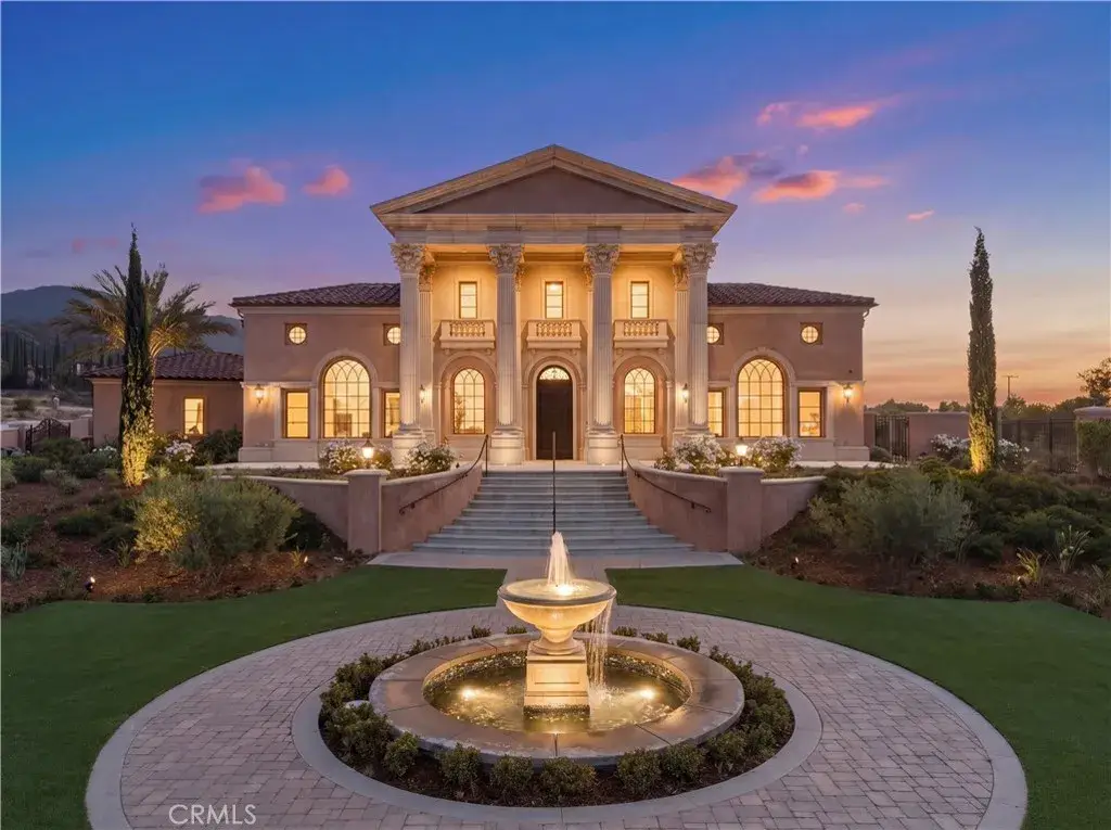 1243 Via Venezia, Corona, CA 92881 - #1