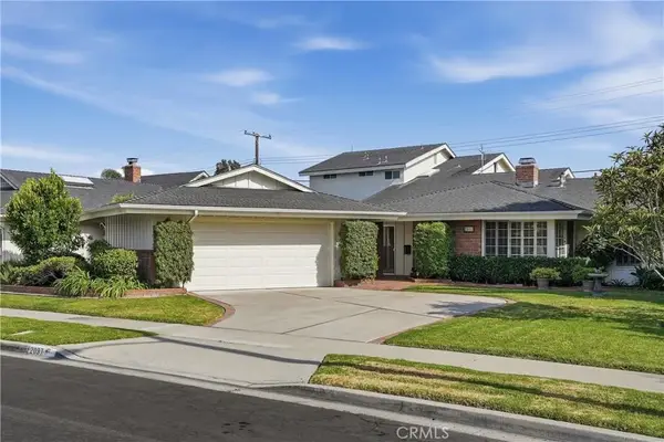 2037 S Capella Court, Costa Mesa, CA 92626