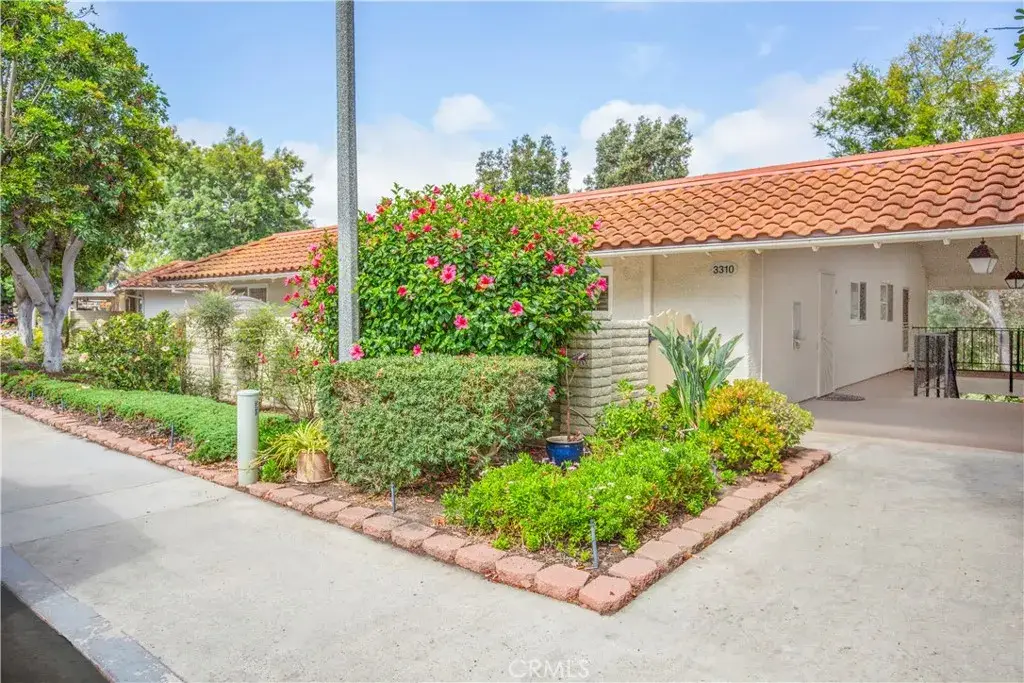 3310 Via Carrizo #Q, Laguna Woods, CA 92637 - #1