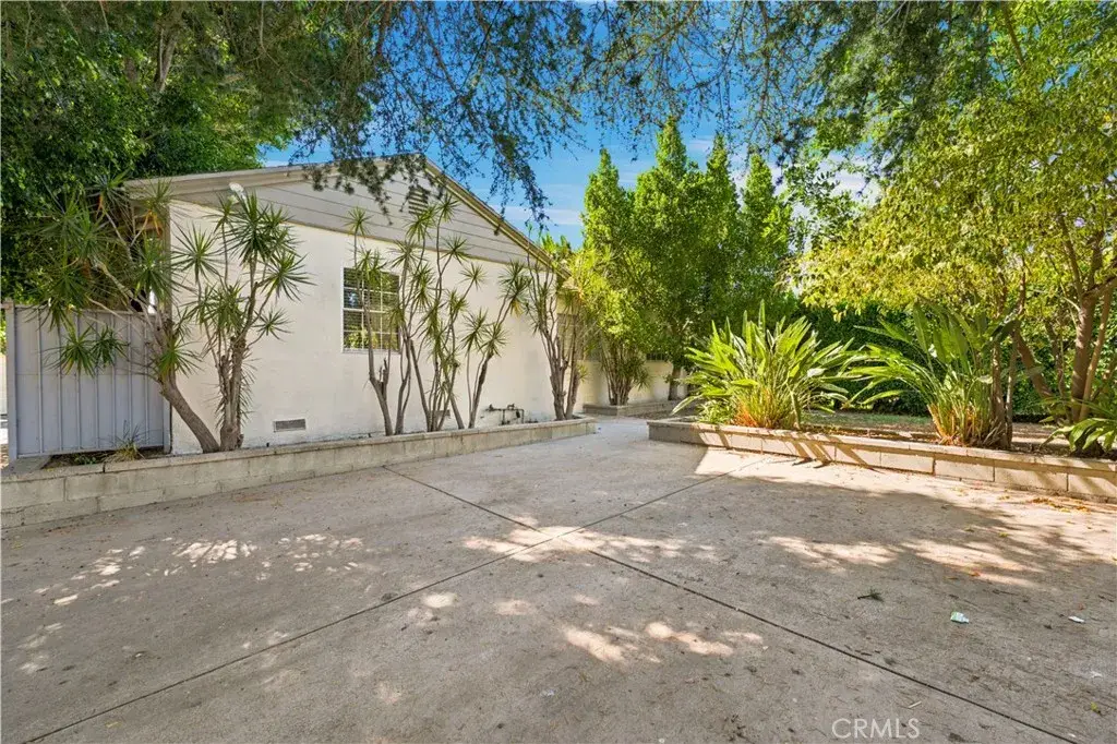 7721 Ethel Avenue, North Hollywood, CA 91605 - #1