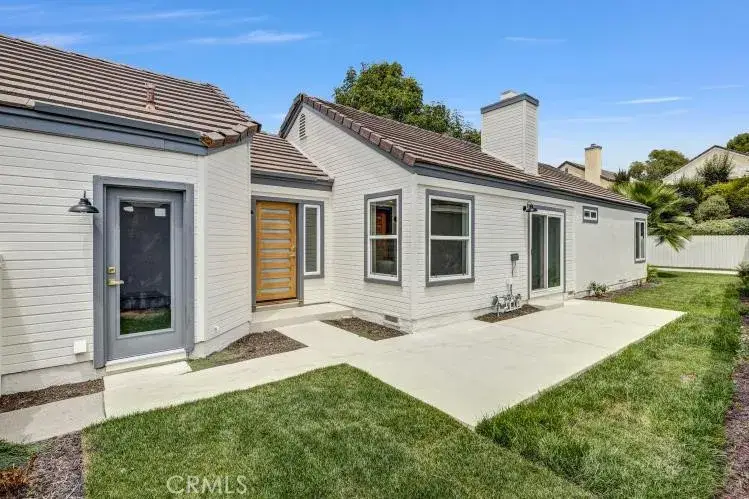 8 Misty Creek, Laguna Hills, CA 92653 - #1