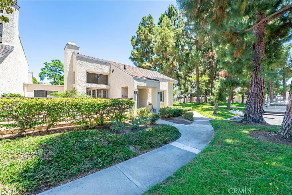 31 Claret, Irvine, CA 92614 - #1