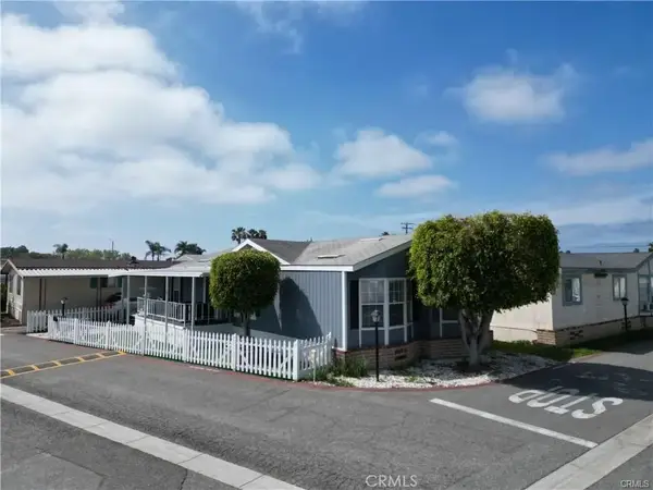 6301 Warner #88, Huntington Beach, CA 92647