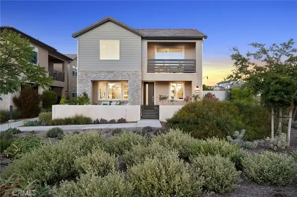 306 Treble, Irvine, CA 92618