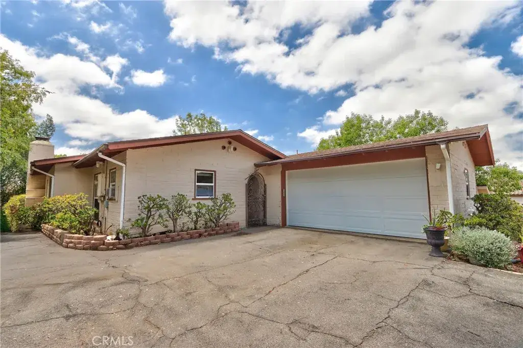 1645 S Hannalei, Vista, CA 92083 - #1