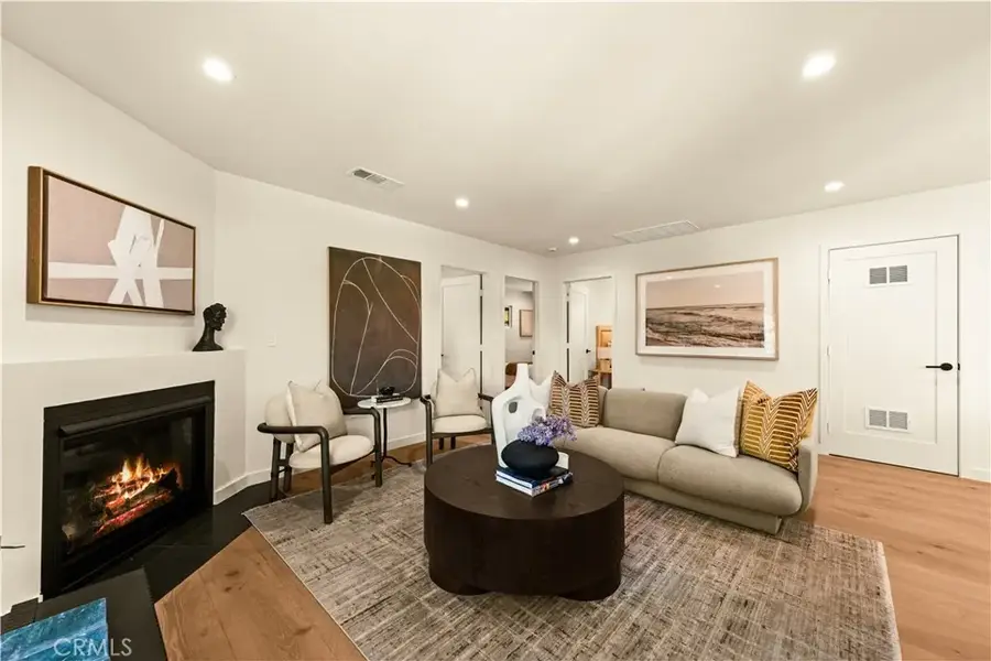 2817 S Barrington, Los Angeles, CA 90064 - #3