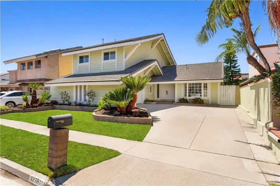 13791 Solitaire, Irvine, CA 92620 - #3