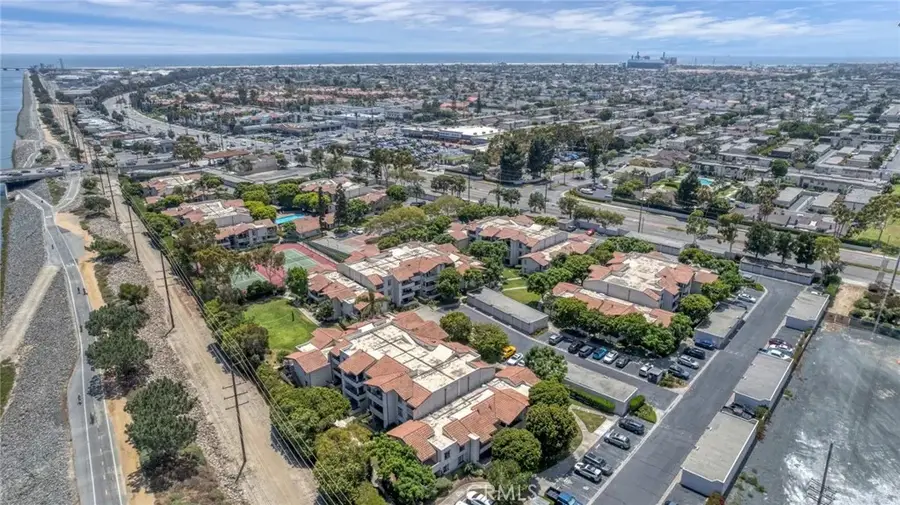 21372 Brookhurst Street #322, Huntington Beach, CA 92646 - #2
