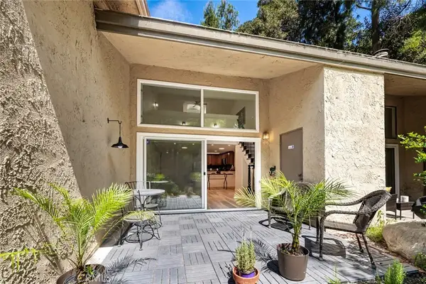 4900 E Chapman, Orange, CA 92869