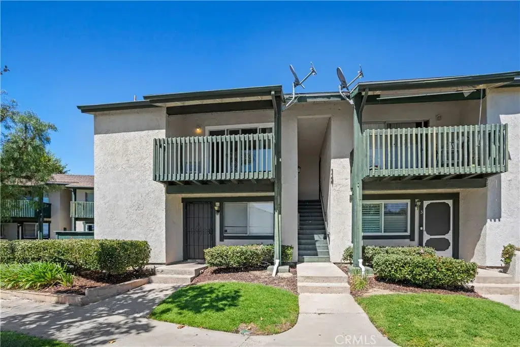 23232 Orange Av #2, Lake Forest, CA 92630 - #1