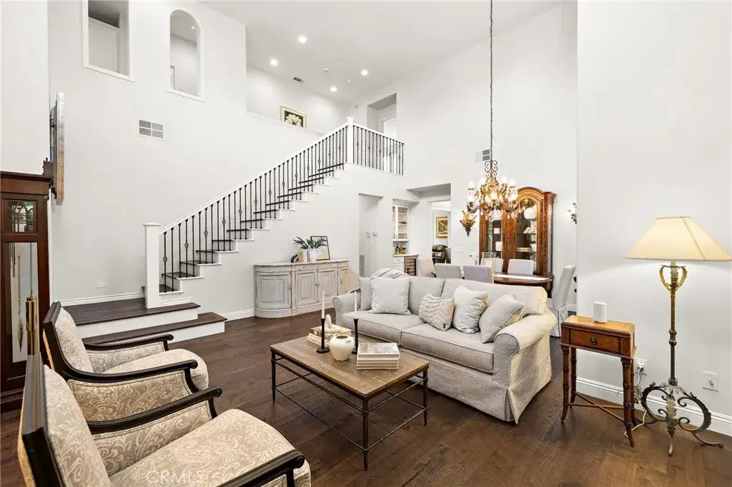 110 Plaza Via Sol, San Clemente, CA 92673 - #1