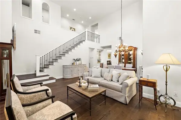 110 Plaza Via Sol, San Clemente, CA 92673