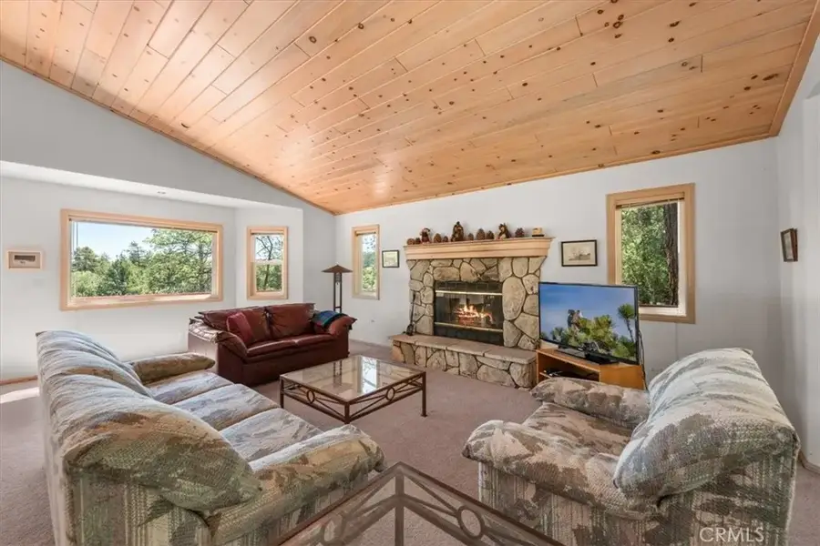 530 Villa Grove, Big Bear City, CA 92314 - #2