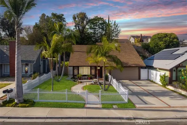 25891 Tree Top, Laguna Hills, CA 92653