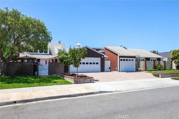 247 23rd Street, Costa Mesa, CA 92627