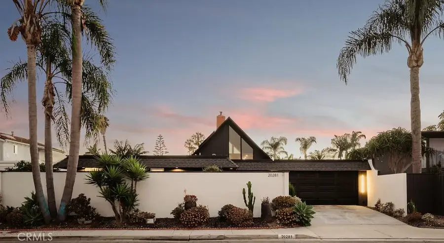 20281 Bancroft Circle, Huntington Beach, CA 92646 - #3