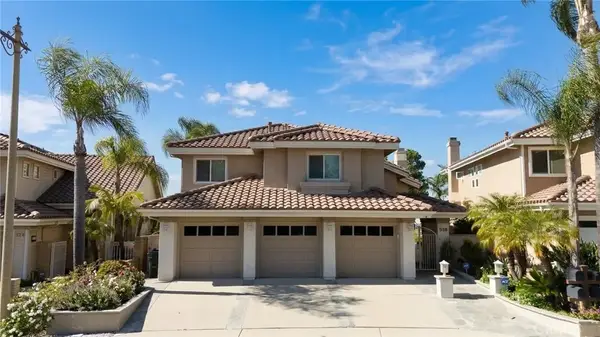 518 S Laureltree, Anaheim Hills, CA 92808