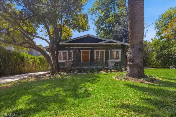 1177 N Catalina, Pasadena, CA 91104