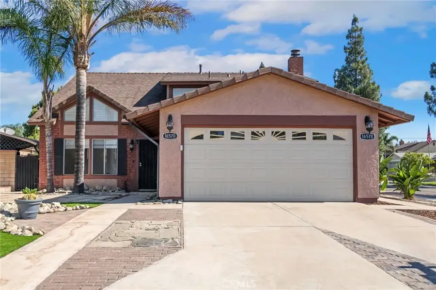 16570 Fairfax Drive, Fontana, CA 92336 - #2