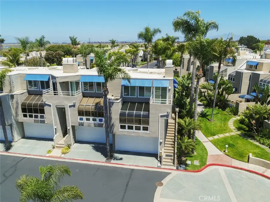 16102 Fame, Huntington Beach, CA 92649 - #2