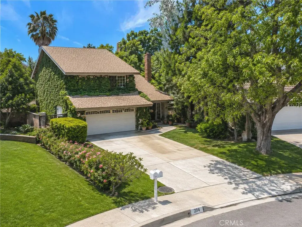 284 E Brookshire Pl, Brea, CA 92821 - #1