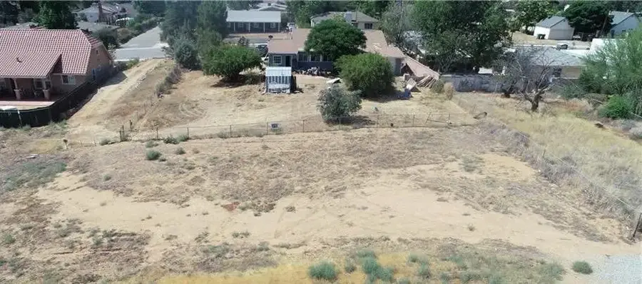 412 E 12th, Beaumont, CA 92223 - #2