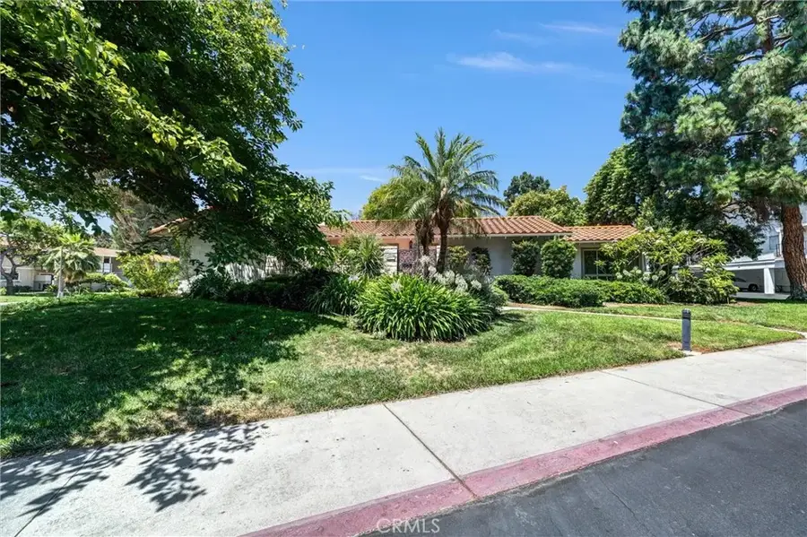 2312 Via Puerta #B, Laguna Woods, CA 92637 - #3