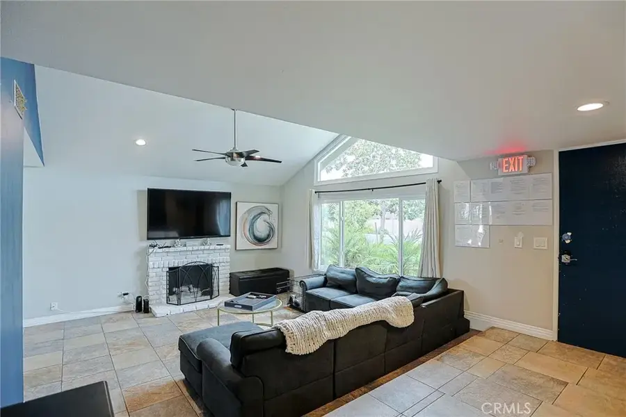 11735 Quartz Avenue, Fountain Valley, CA 92708 - #3
