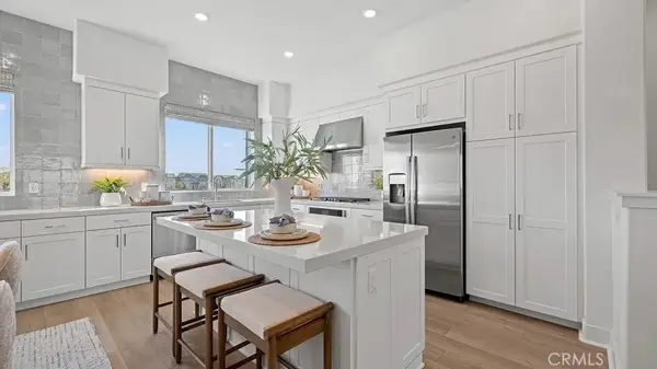 804 Sonia, Irvine, CA 92618