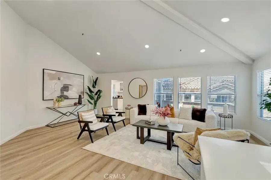 34 Magellan Aisle, Irvine, CA 92620 - #2
