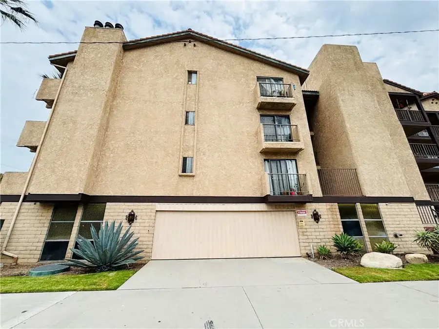 303 E 9th #304, Santa Ana, CA 92701 - #2