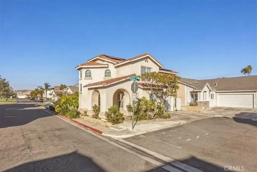 4315 Admiralty Court, Riverside, CA 92503 - #3