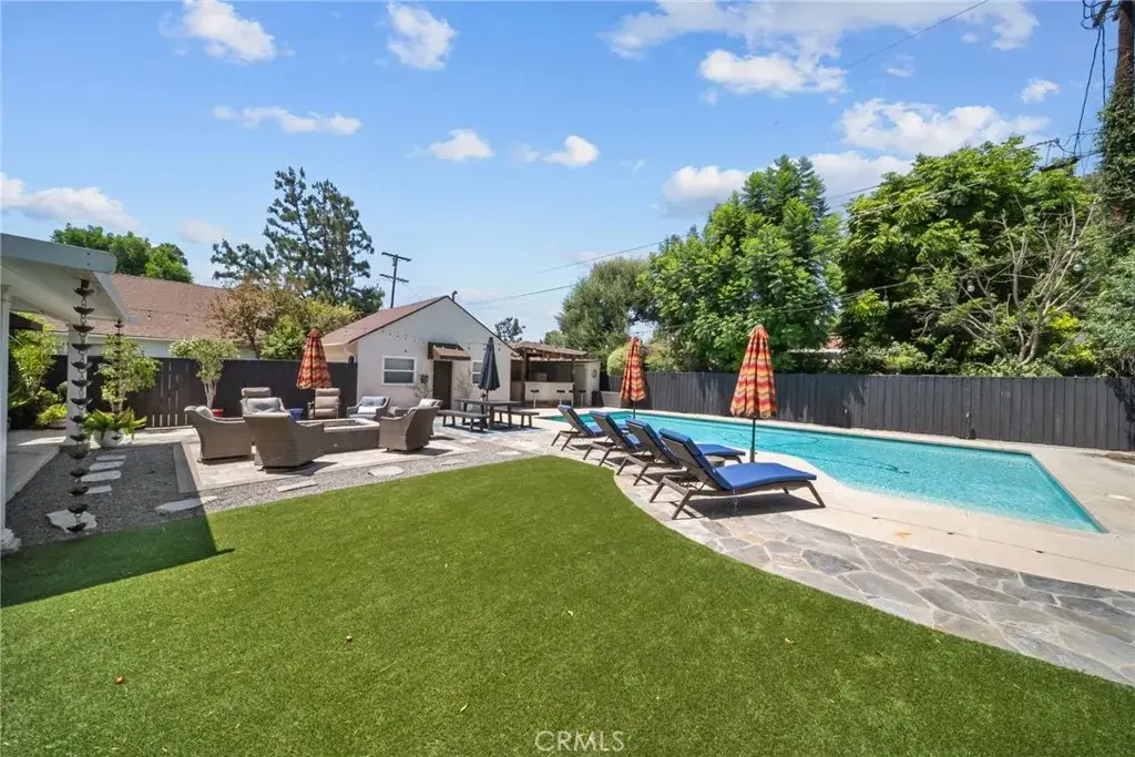 6951 Chisholm, Van Nuys, CA 91406 - #1