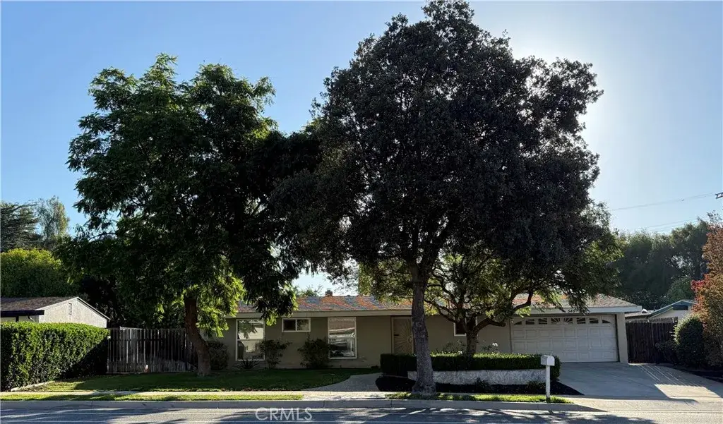 545 E Gainsborough Road, Thousand Oaks, CA 91360 - #1