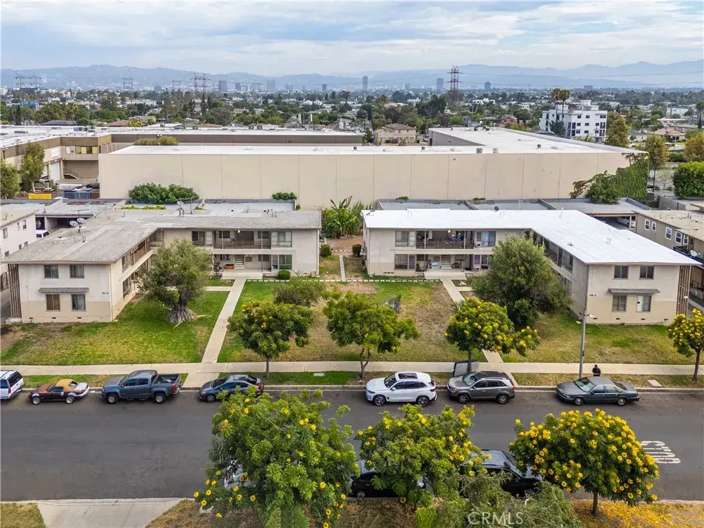 5701 Corbett, Los Angeles, CA 90016 - #1